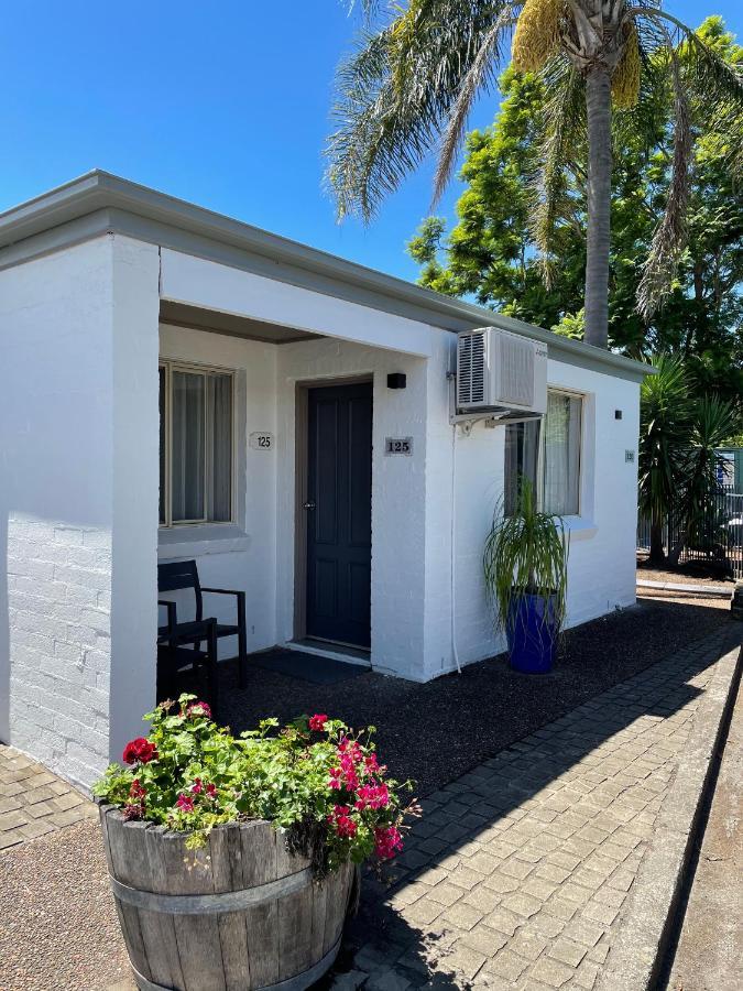 Balan Village Motel Nowra Exterior foto